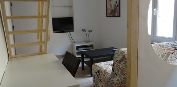 T1 - Photo 2