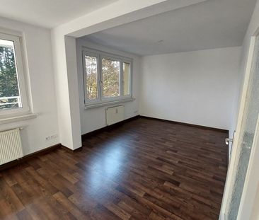 Große Familienwohnung / Balkon / Modern - Photo 2