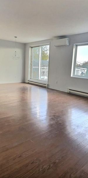 2 CH - 1 SDB - Charlemagne - $1,550 /mo - Photo 1