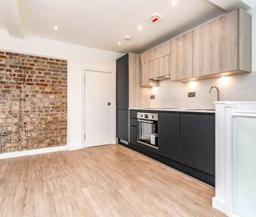 2 bedroom apartment to rent Cormongers Lane, Nutfield, Redhill, Sur... - Photo 2