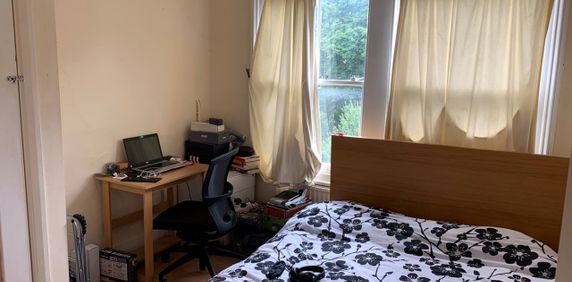 2 Bed Flat, London, N10 - Photo 2