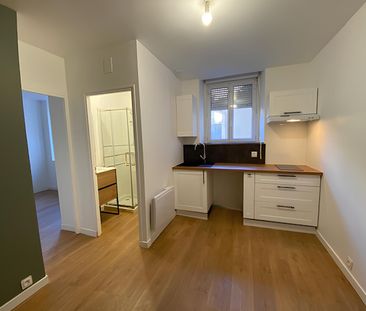 Location Appartement 2 pièces 23m² - Photo 3