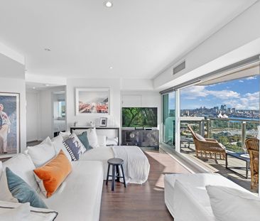 Fully Furnished Inner-City Living in the Heart of Potts Point - Photo 1