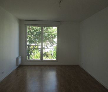 Location Appartement 2 Pièces 51 m² - Photo 3