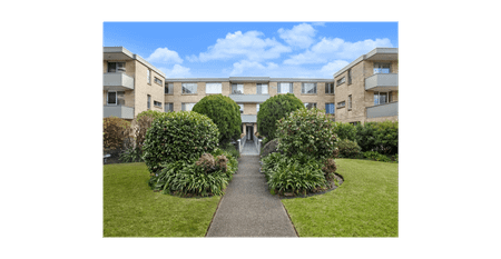 Spacious 2-Bed Apartment in Prime Chatswood Location - Photo 4