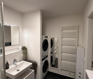 Luxuriöse 2-Zimmer-Wohnung im 4. OG mit Balkon in Böblingen - Foto 1