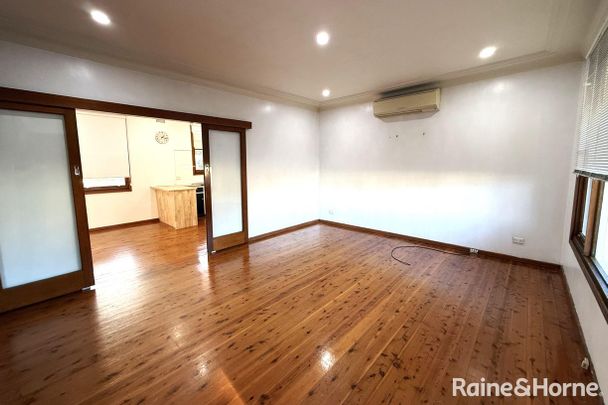 Charming Two-Bedroom Haven - Photo 1