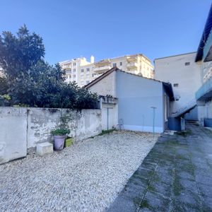 Location Appartement 2 pièces 31m² VILLEURBANNE 69100 - Photo 2
