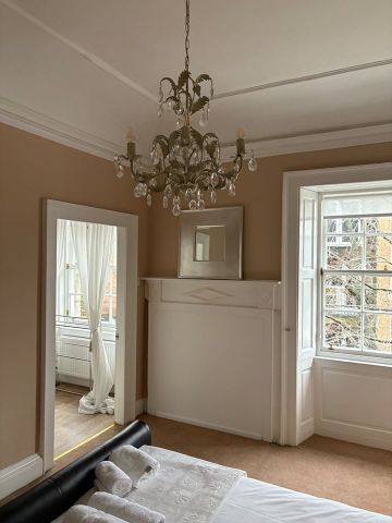 4 Bed Detached House, Reids Court, EH8 - Photo 3