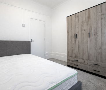 1 bedroom in a house share to rent - Photo 6