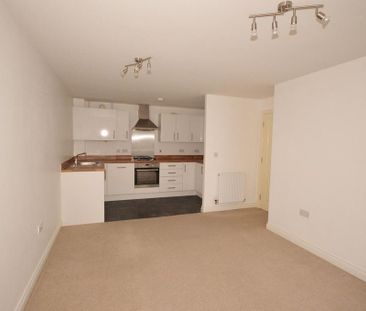 2 bedroom property to rent - Photo 4