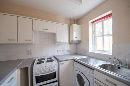 2 bedroom terraced house to rent - Photo 5