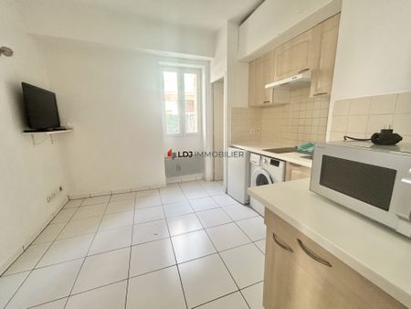 Location Appartement 2 pièces 24m² AMELIE LES BAINS PALALDA 66110 - Photo 2