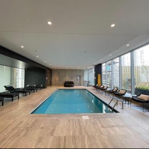 Condo moderne à louer – Vue exceptionnelle au cœur du centre-ville - Photo 2