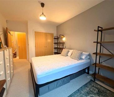 Highfield Close, London, SE13 - Photo 5