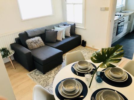 1 bedroom apartment to rent - Photo 2