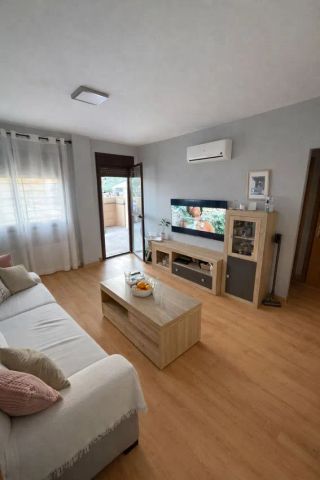 Alquiler de chalet pareado en Calle Marbellíes - Photo 2