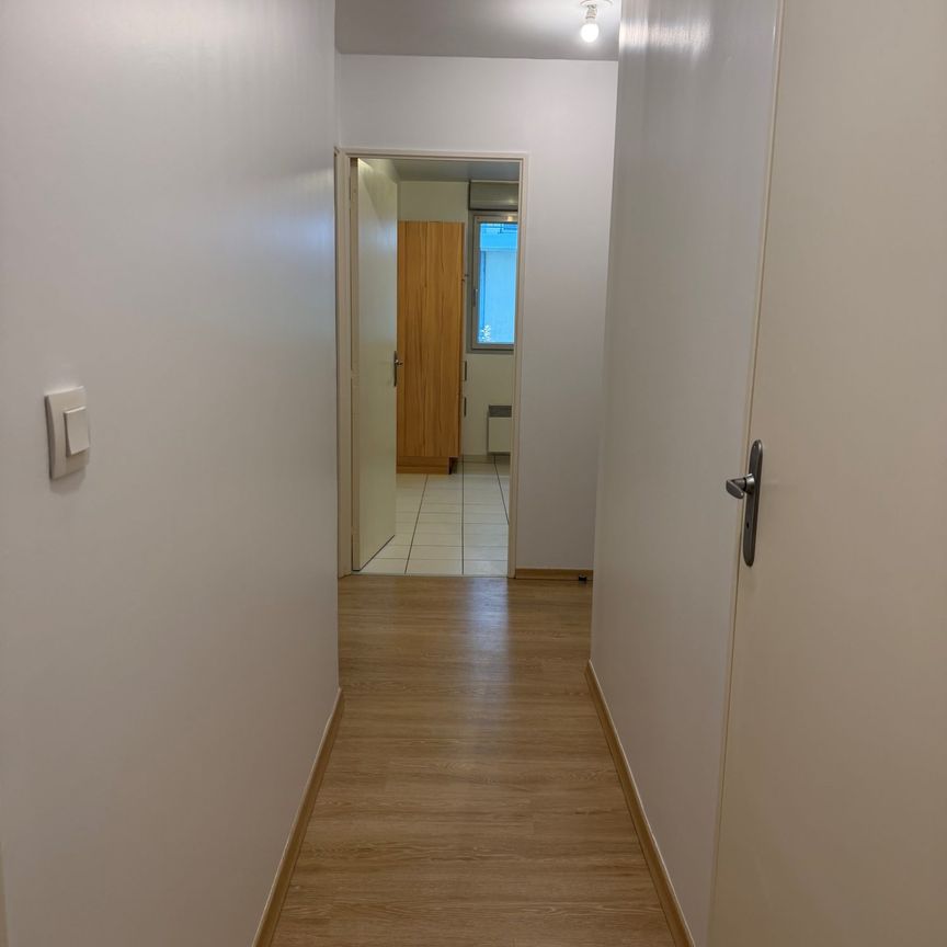 Reims TYPE 3 - Photo 1