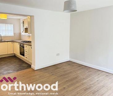 3 bedroom terraced house to rent - Photo 3