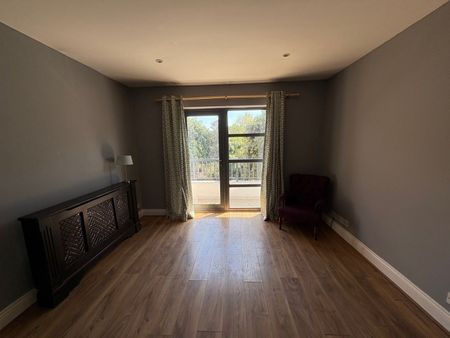 1 Bed Flat, Bay Tree Court, IG11 - Photo 2