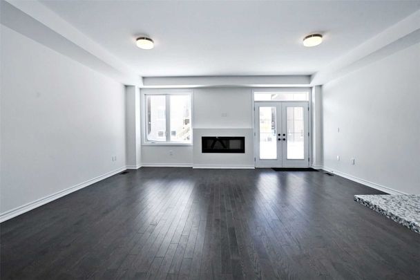 For Lease - 1477 Blackmore Street, Innisfil, Ontario - Photo 1