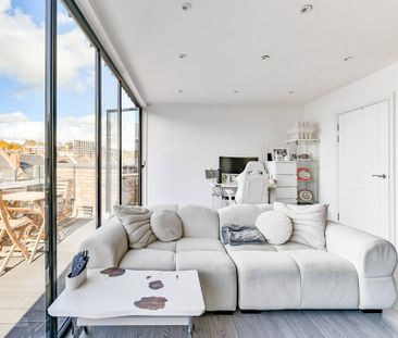 2 bedroom flat to rent - Photo 6
