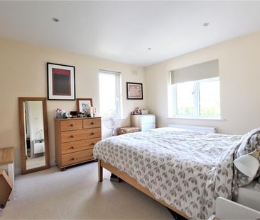 2 bedroom maisonette to rent - Photo 1