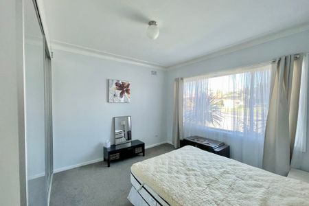 26 Pelican Street, Swansea NSW 2281 - House For Rent | Domain - Photo 5
