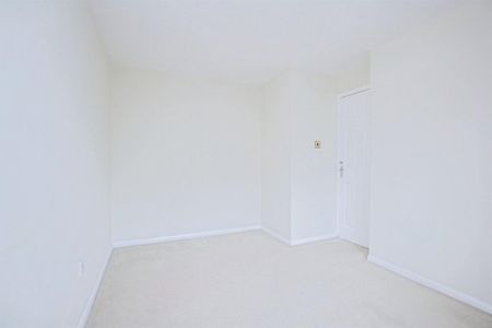 3 bedroom house to rent - Photo 3