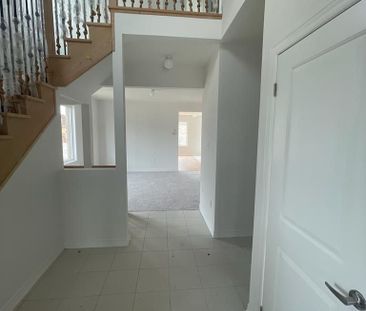 For Lease - 85 Baycroft blvd Boulevard, Essa, Ontario - Photo 6