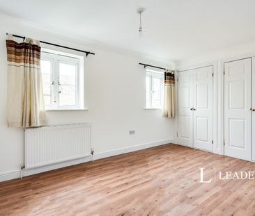 3 bedroom house to rent Charlton Court, Reading Road, Wantage, Oxfo... - Photo 3