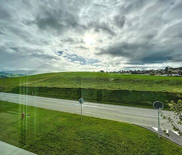 3 ½ PIÈCES LUMINEUX - En attique ! - Foto 4