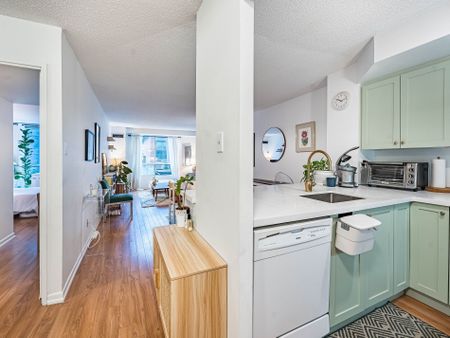 For Lease - 95 Prince Arthur Avenue Unit# 221, Toronto, Ontario - Photo 5