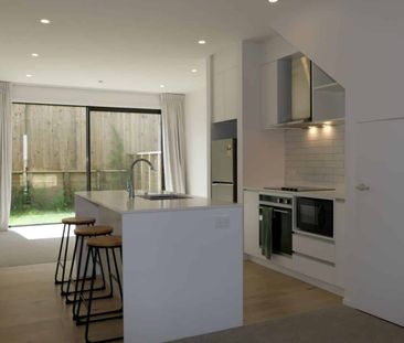 Contemporary Architectural Townhouses — One Year Young and Ready to... - Photo 5