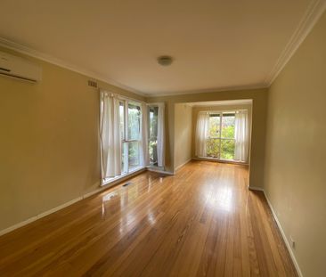 35 Mackenzie Street, Brunswick VIC 3056 - Photo 5
