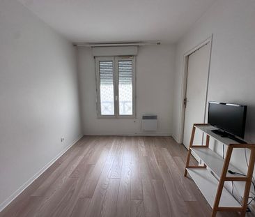 Location Appartement 2 pièces 46m² - Photo 5