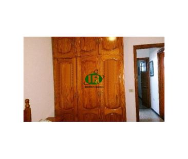Apartment in 1st floor without elevator with 2 bedrooms - Photo 5