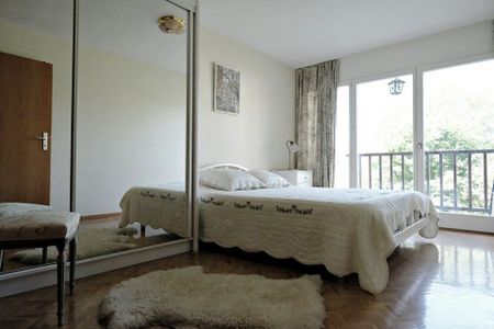 À louer - Bel appartement de 4 pièces avec 2 balcons à Veyrier - Foto 2