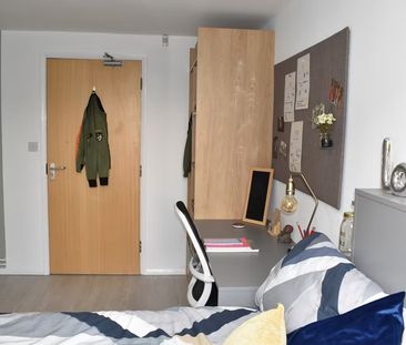 Three Bed Apartment (Shared) - Photo 6