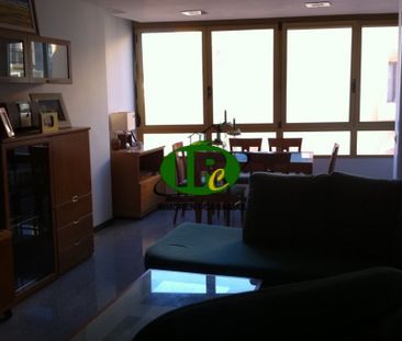 Studio apartment on 6th floor with sea views in 1st row sea - Photo 5