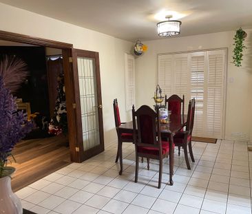 For Lease - 5103 Rising Star Court, Mississauga, Ontario - Photo 2