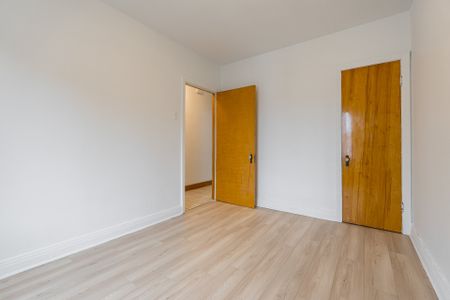 8637 Rue St-Dominique - Photo 2