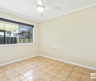 Neat & Tidy home with a Big Flat Backyard - Photo 5