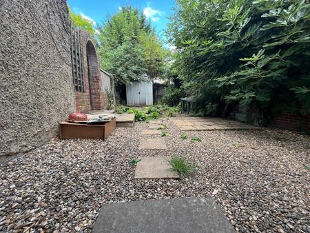 2 bedroom terraced house to rent - Photo 5