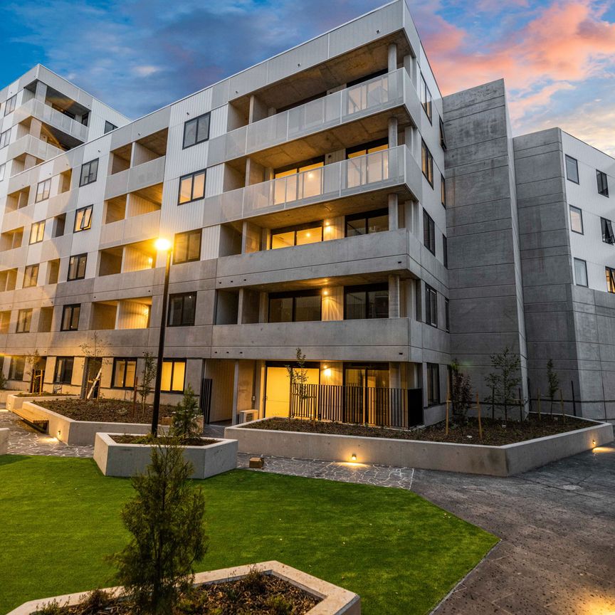 704/34 Oakden Street, Greenway ACT 2900 - Apartment For Rent | Domain - Photo 1