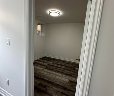 For Lease - 206 Fruitvale Circle Unit# Bsmt, Brampton, Ontario - Photo 2