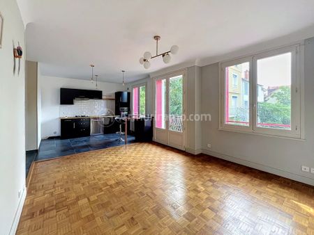 Location Maison 3 pièces 89m² CLERMONT FERRAND 63000 - Photo 2