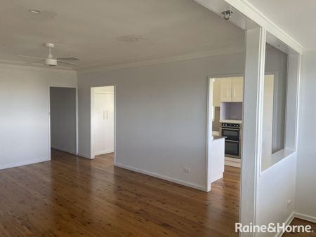 1/295 Pacific Highway, Highfields, NSW 2289 - Photo 4