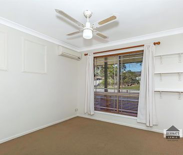 Beautiful Home in a Quiet, Convenient Location - Photo 2