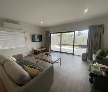 9 McCarthy Way, Mahora - Photo 1